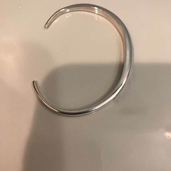 Sterling Silver Bracelet with blue triangle design - Picture 5 of 7